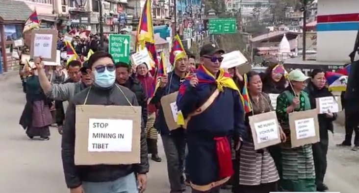 उत्तराखण्डः तिब्बती समुदाय के लोगों ने चीन के खिलाफ निकाली रैली! स्वतंत्रता की उठी मांग, जोरदार नारेबाजी